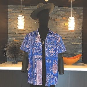 🦩🦩Button Up Shirt🦩🦩